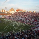 Recibimiento al equipo en la despedida del Estadio
